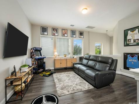 17339 Moscato San Antonio TX 78247