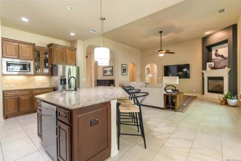 9723 Aviara Golf San Antonio TX 78251