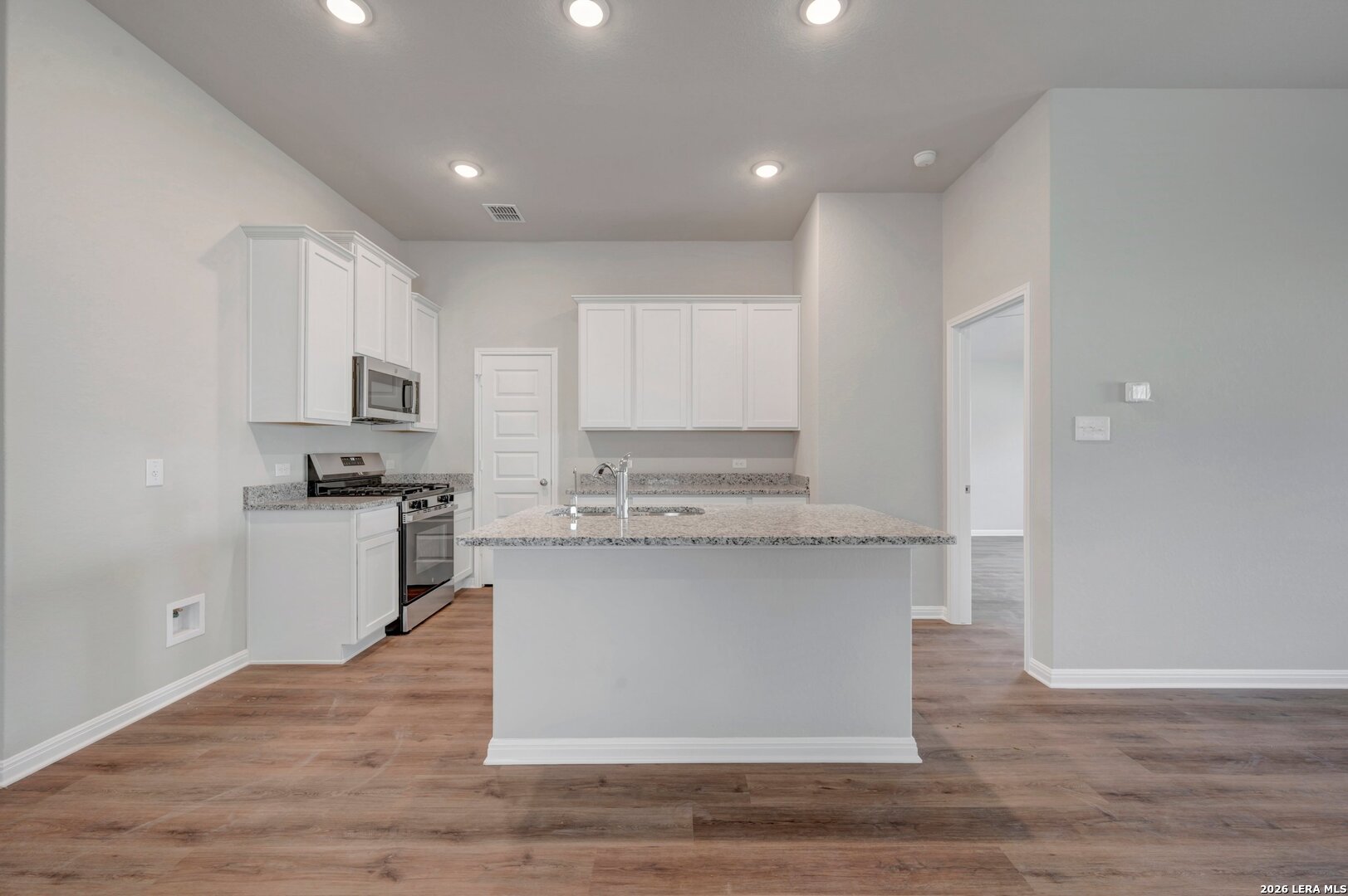 6208 Medina Oasis San Antonio TX 78245