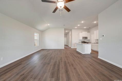 6208 Medina Oasis San Antonio TX 78245