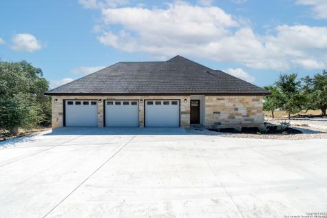 1416 Corkscrew Court New Braunfels TX 78132