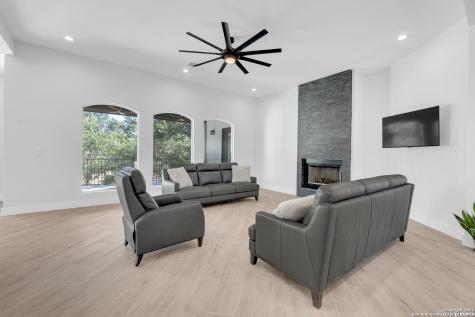 1416 Corkscrew Court New Braunfels TX 78132