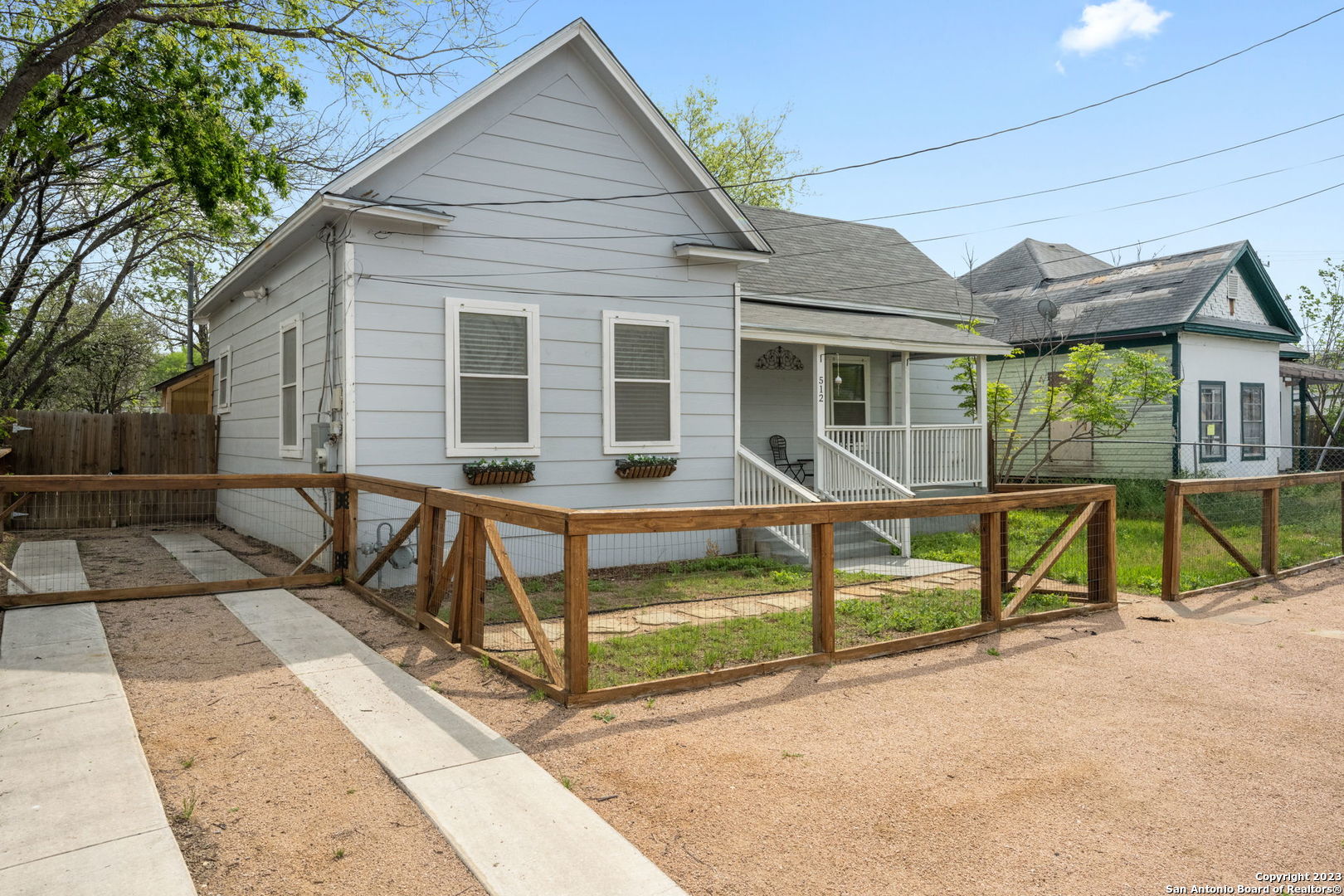 512 N Olive Street San Antonio TX 78202