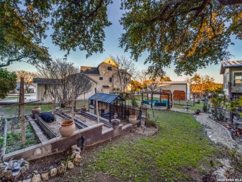 2513 Colleen Drive Canyon Lake TX 78133