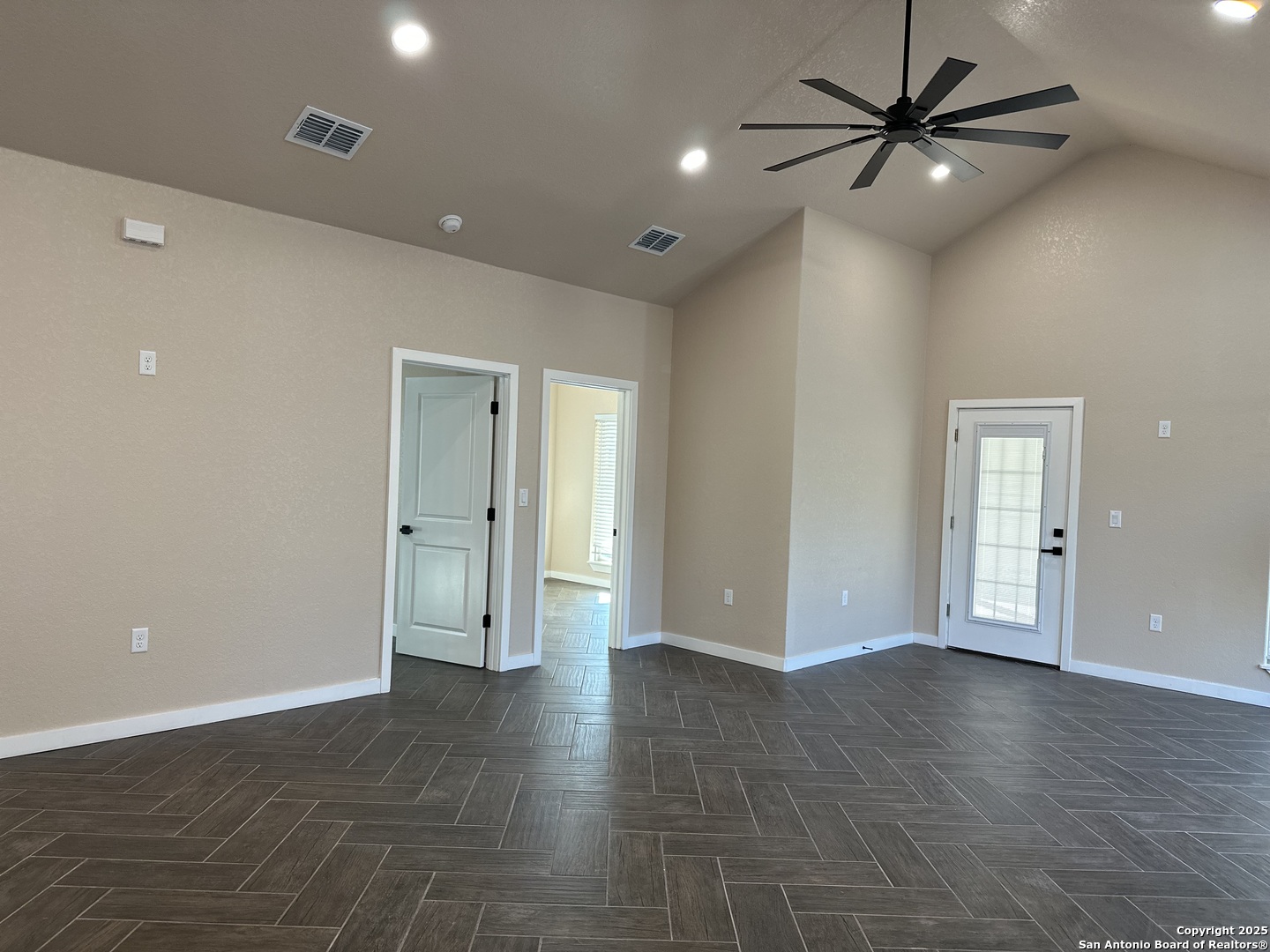 6822 Farrow Place San Antonio TX 78240