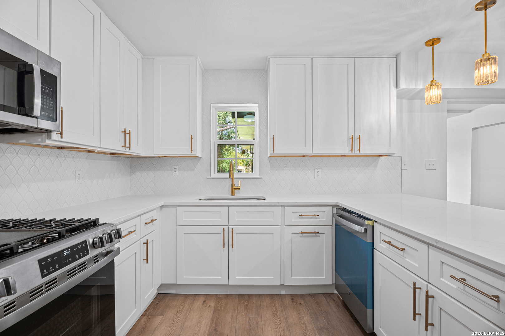 546 Byrnes Drive San Antonio TX 78209