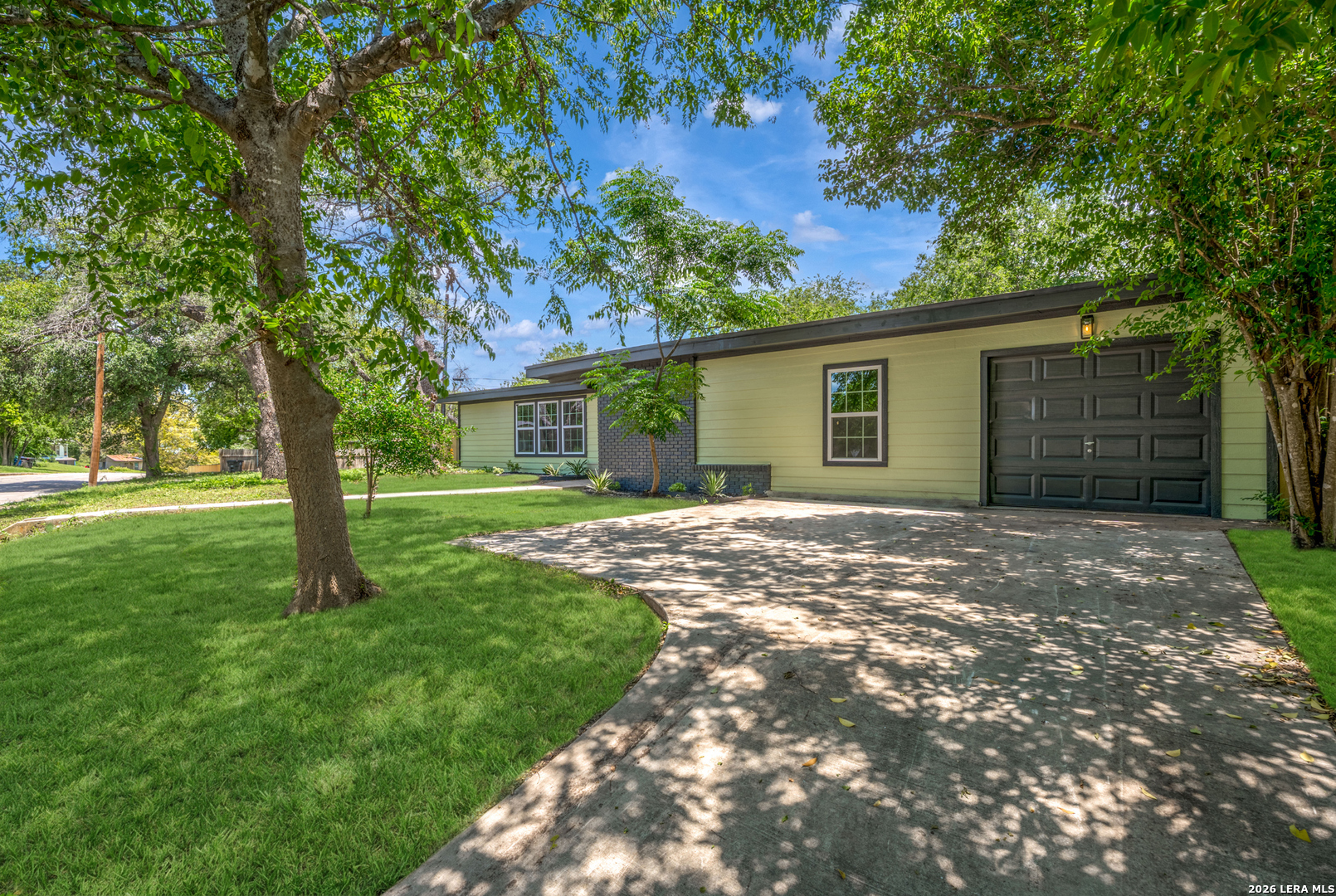 546 Byrnes Drive San Antonio TX 78209