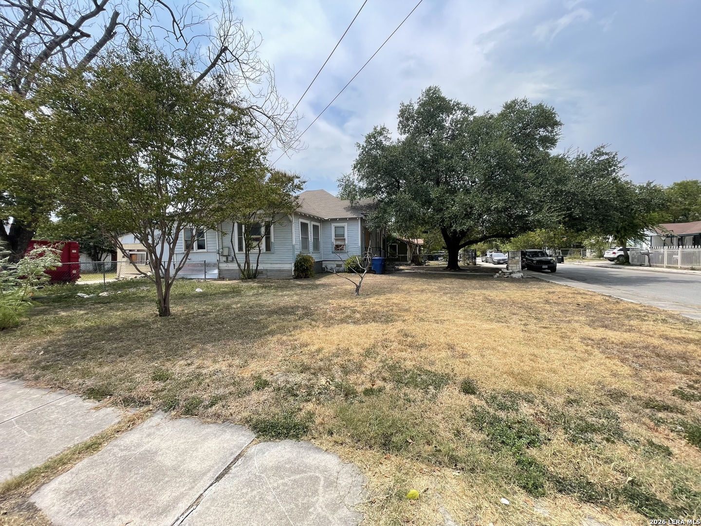 1402 Alametos San Antonio TX 78201