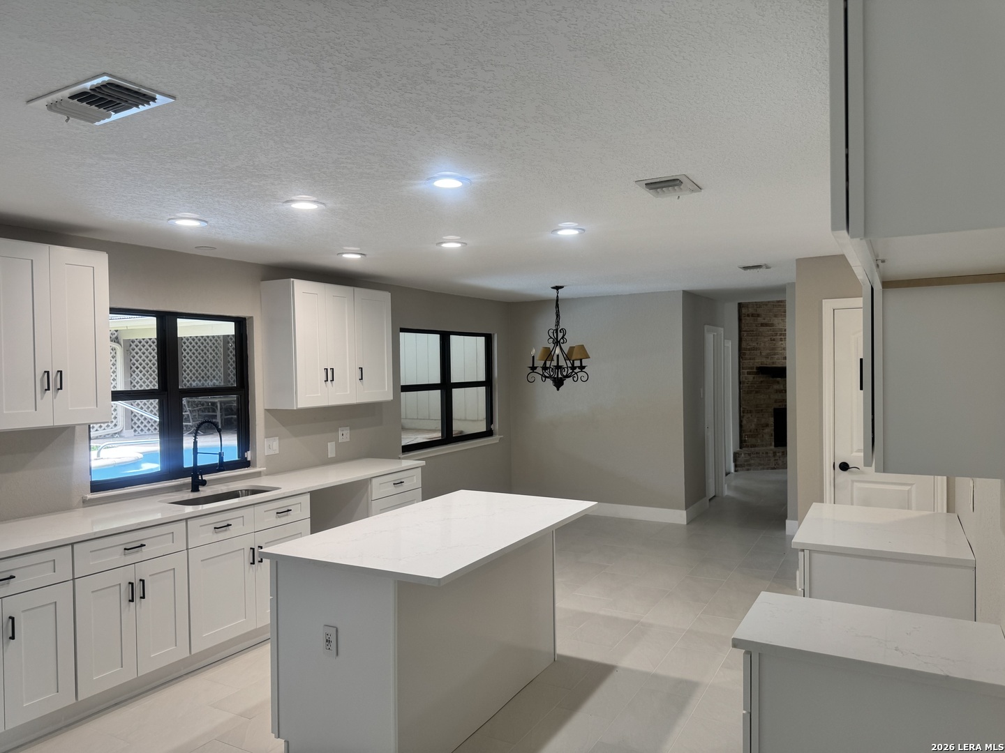 1902 Creek Mountain Street San Antonio TX 78259