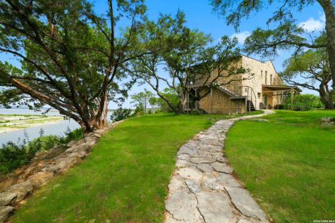 660/672 Rimrock Pass Canyon Lake TX 78133