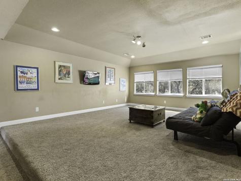 16107 La Madera Rio Helotes TX 78023