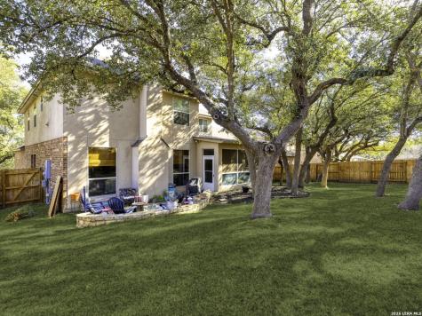16107 La Madera Rio Helotes TX 78023