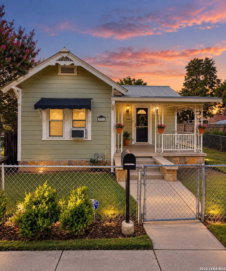 511 Torreon San Antonio TX 78207