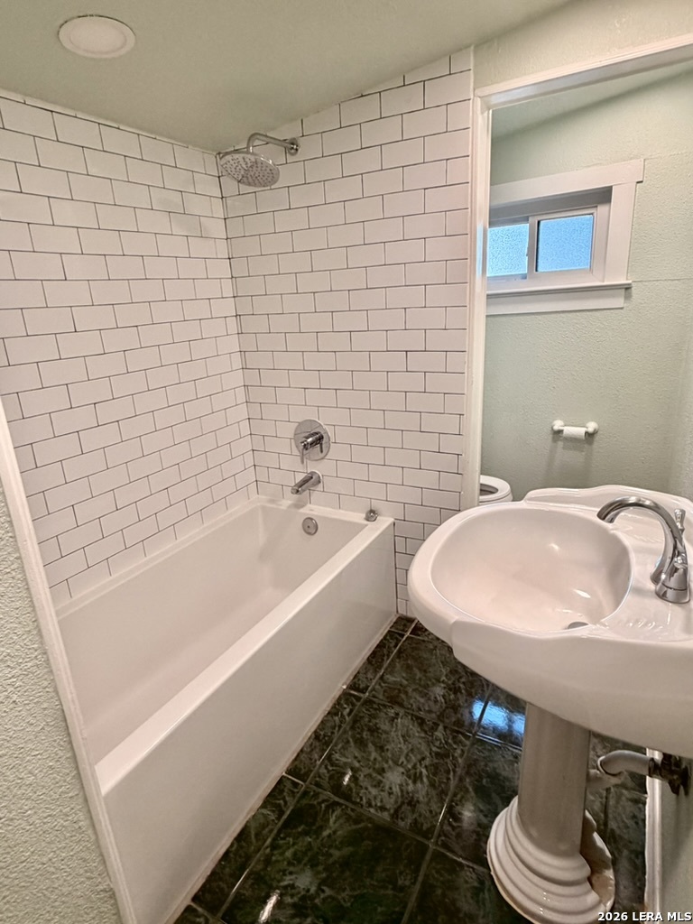 511 Torreon San Antonio TX 78207