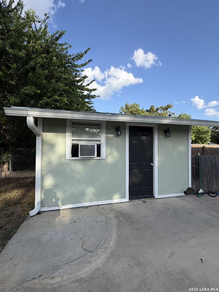 511 Torreon San Antonio TX 78207