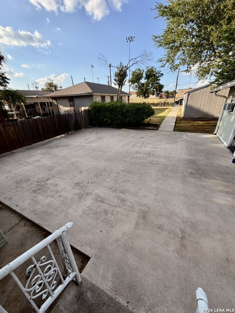 511 Torreon San Antonio TX 78207