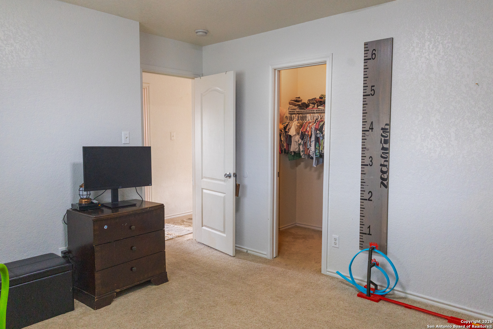 5311 Moreville Farm San Antonio TX 78228