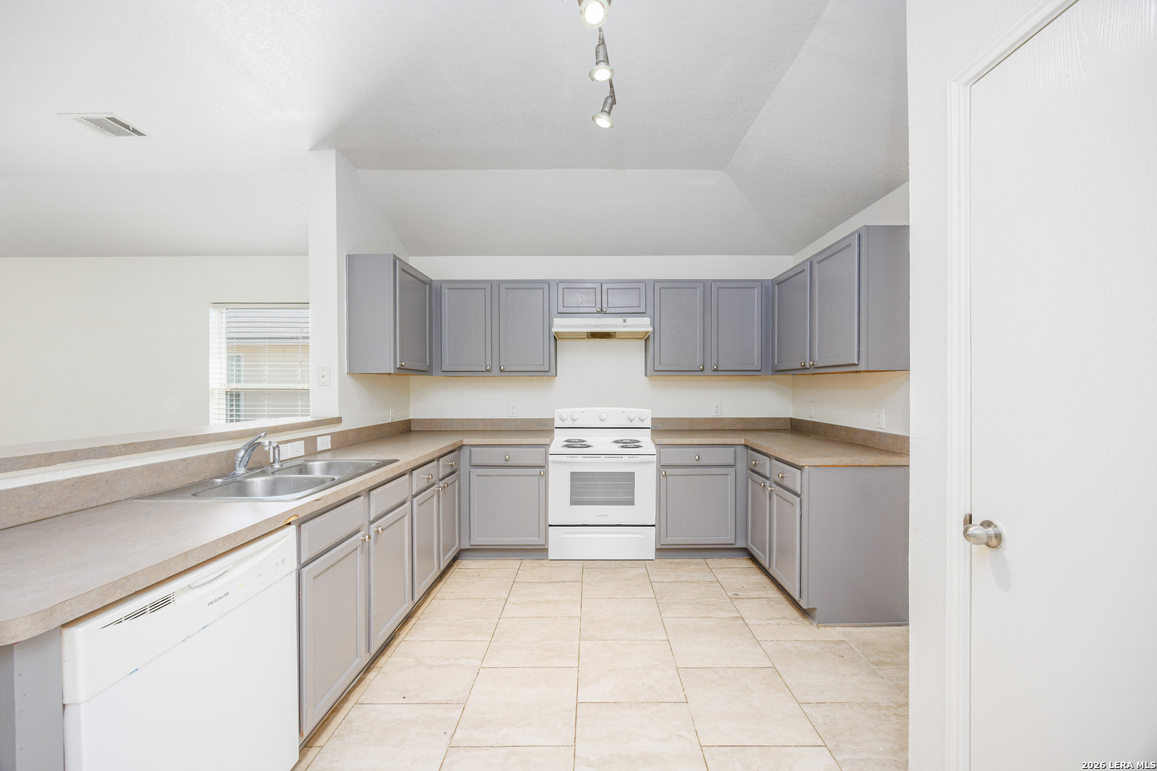 304 Cattle Run Cibolo TX 78108