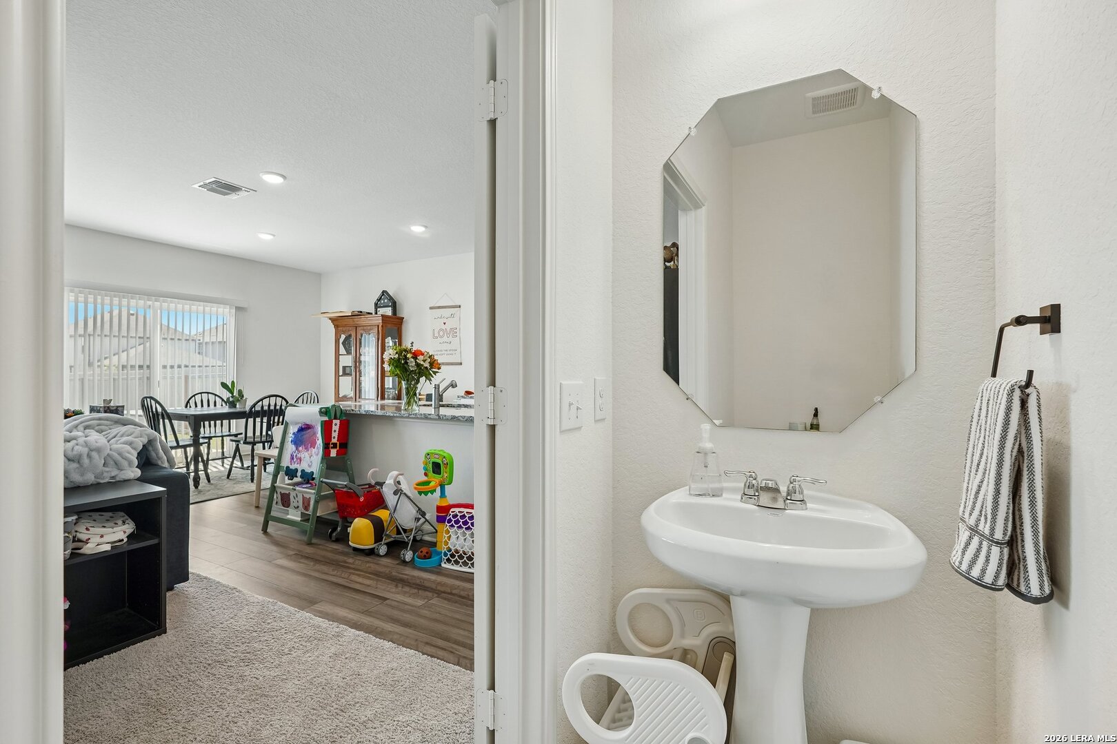 7638 Birch Pass San Antonio TX 78252