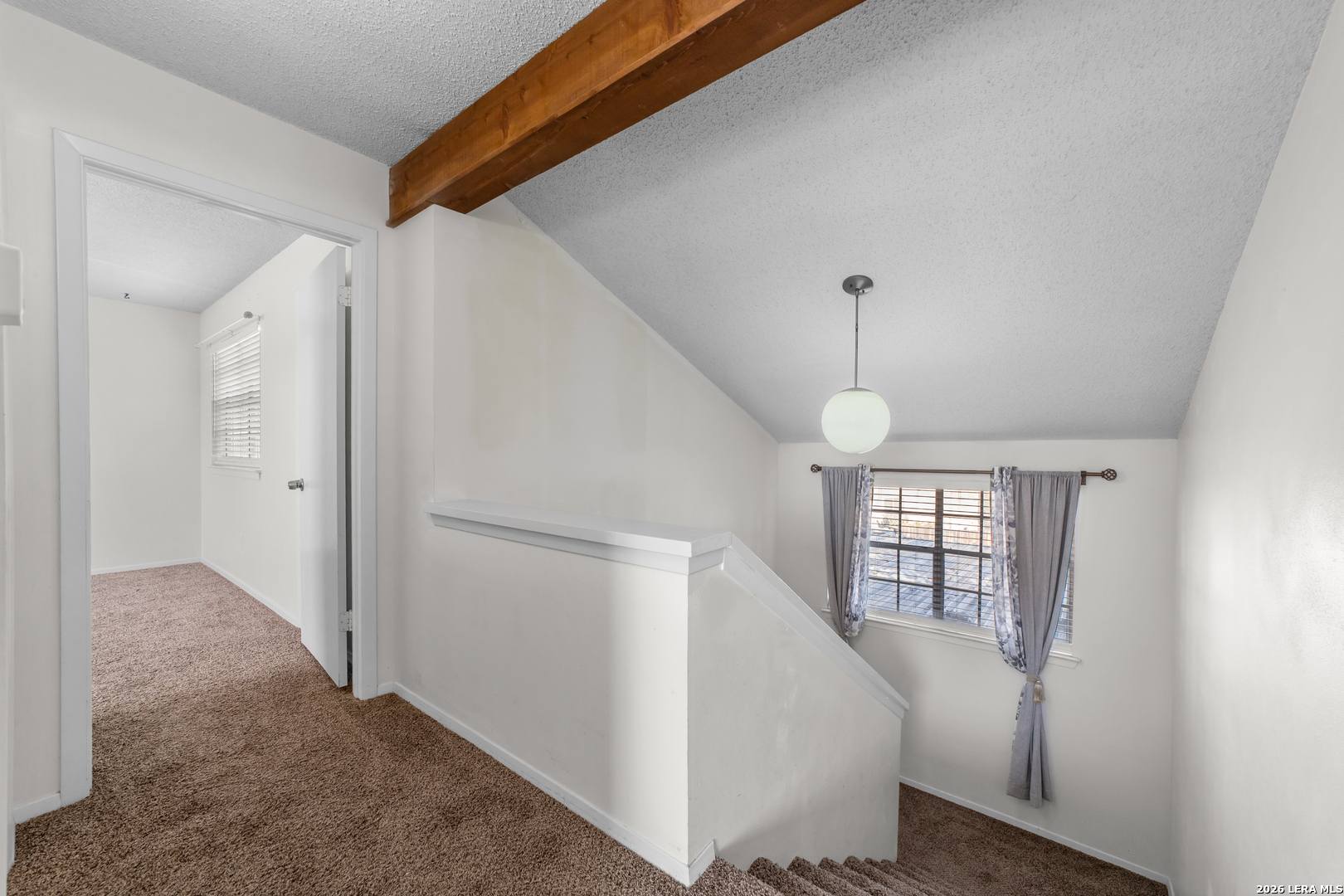 1950-B Leslie Drive Kerrville TX 78028