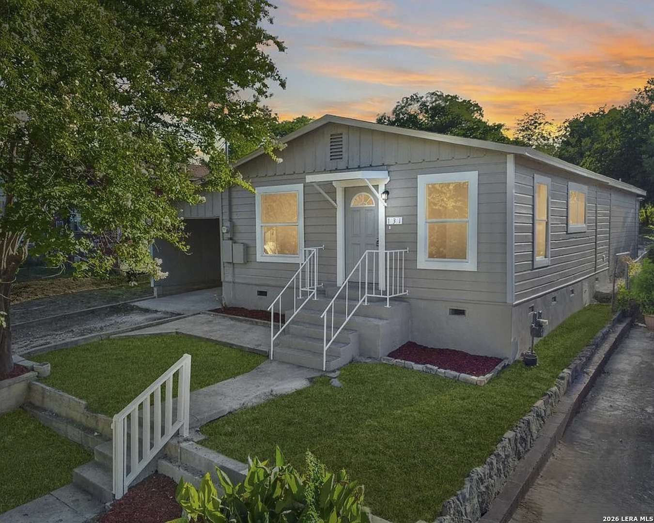 131 Los Arboles San Antonio TX 78214