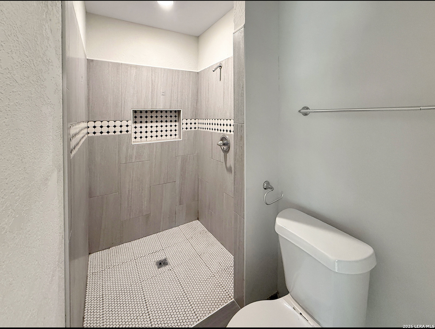 131 Los Arboles San Antonio TX 78214