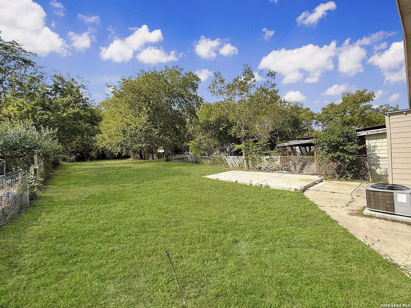 131 Los Arboles San Antonio TX 78214