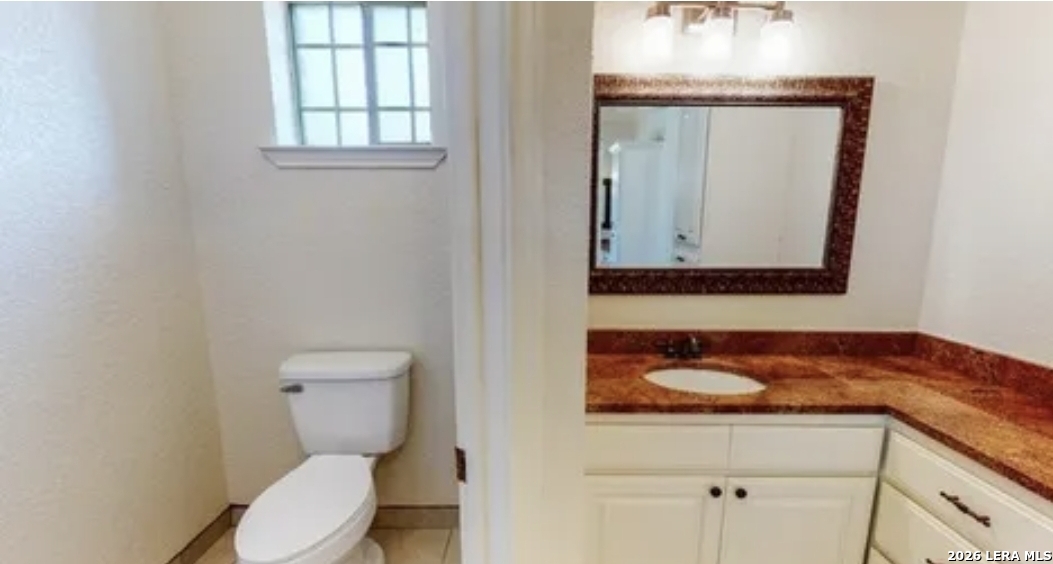 688 Private Road 7822 Natalia TX 78059