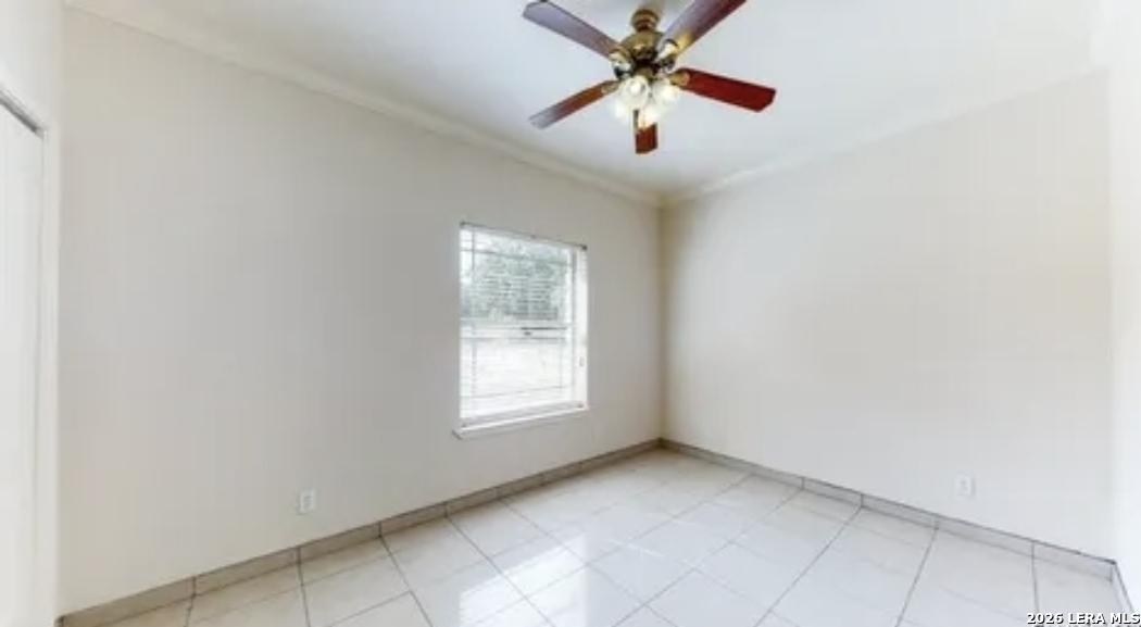 688 Private Road 7822 Natalia TX 78059