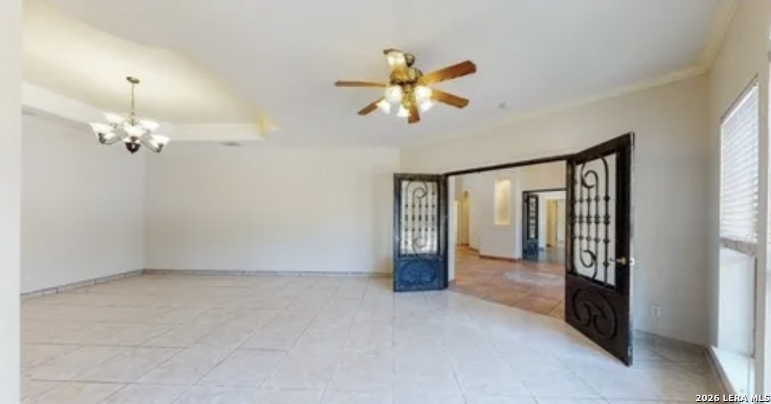 688 Private Road 7822 Natalia TX 78059