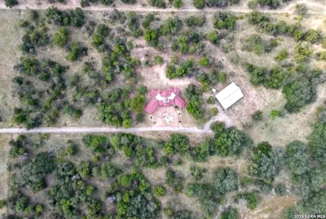 688 Private Road 7822 Natalia TX 78059