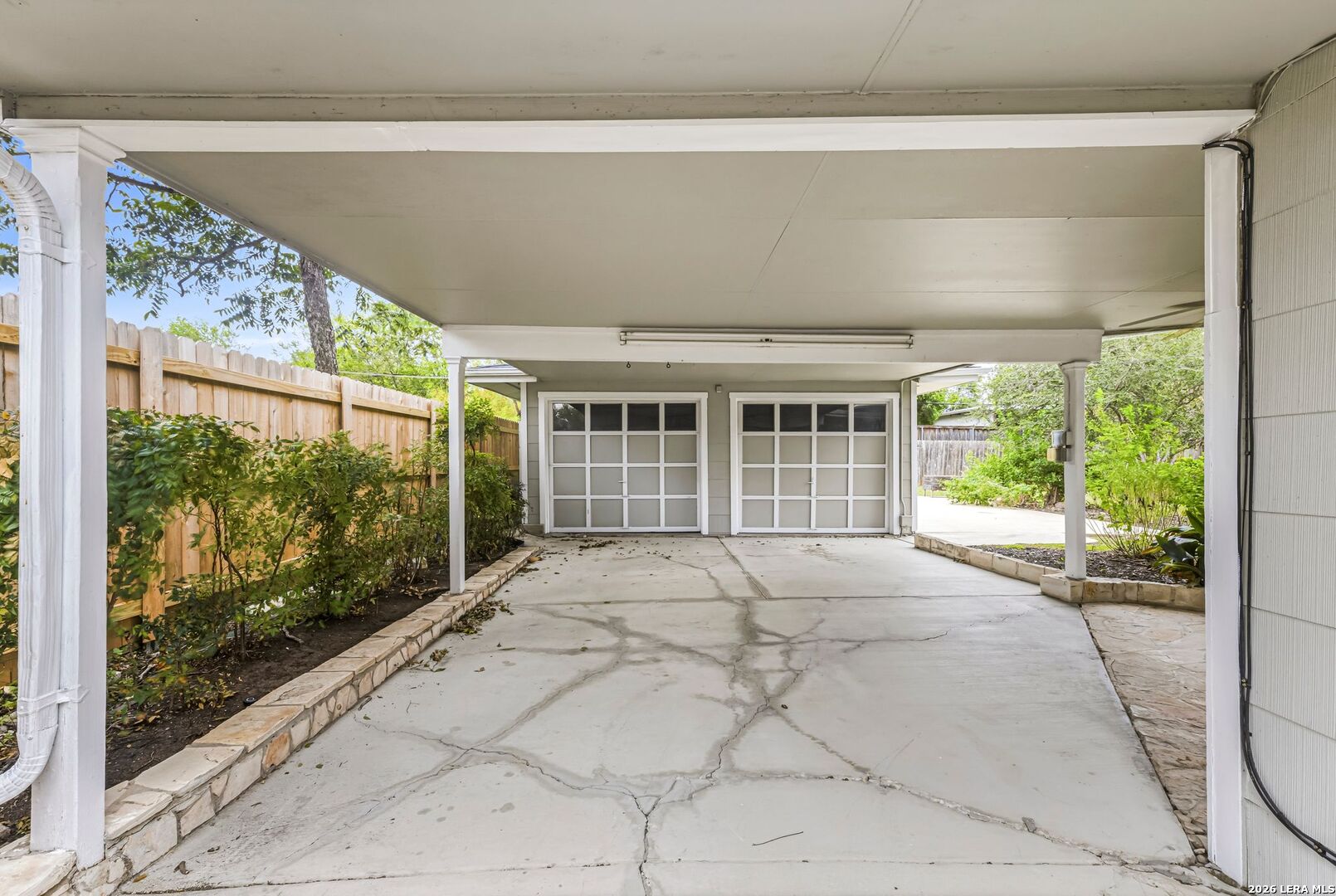 357 Tuttle Road Terrell Hills TX 78209