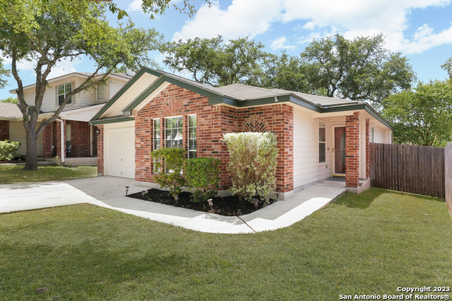 1226 Lion King San Antonio TX 78251