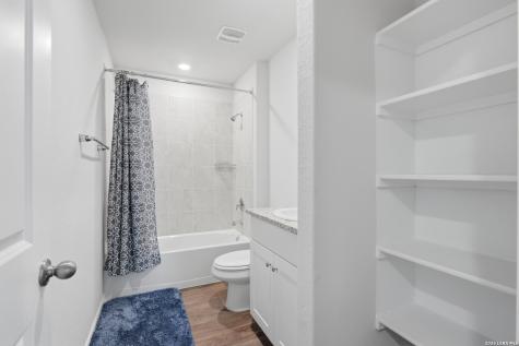 10410 Mcintosh San Antonio TX 78252