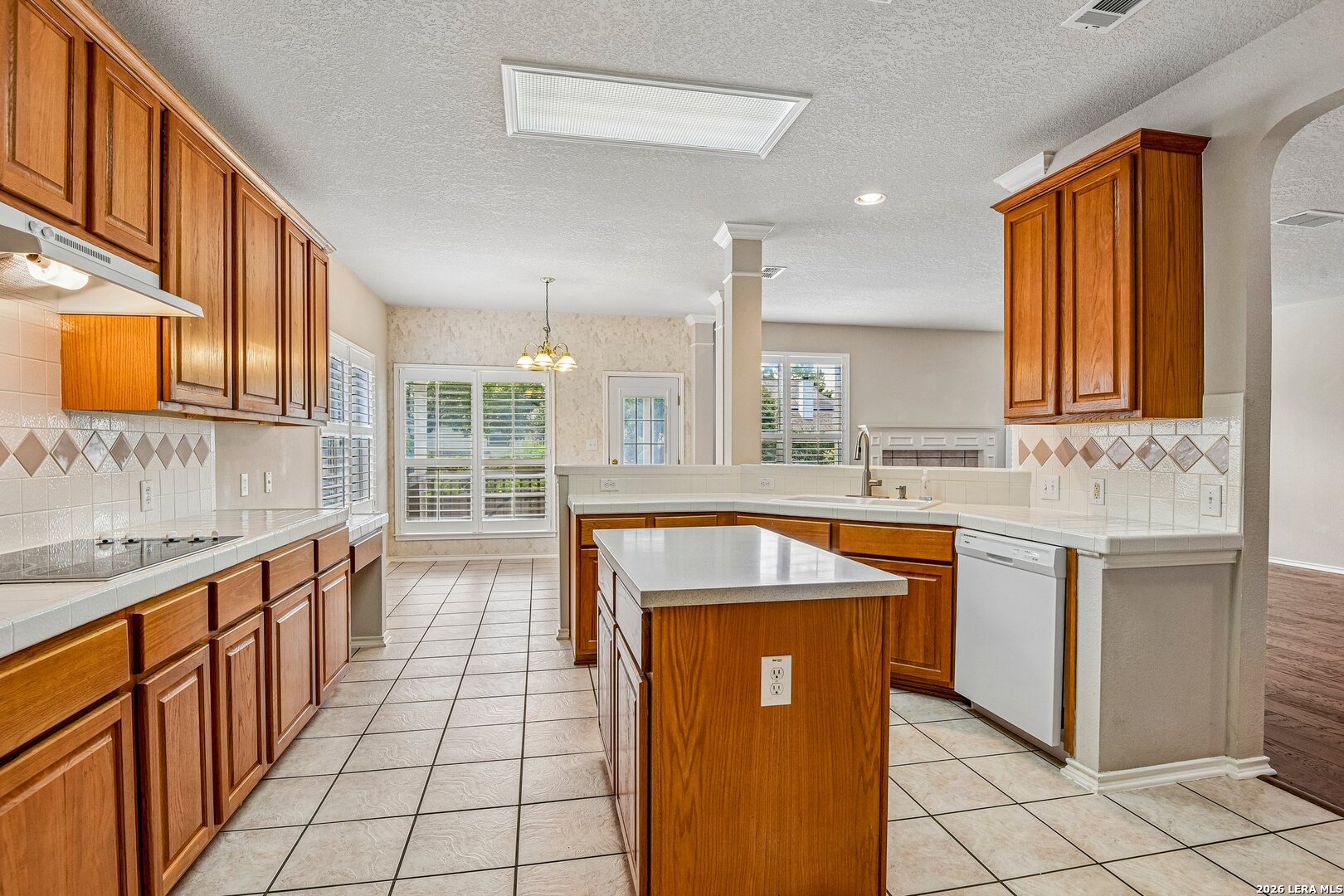 2430 Rogers Loop San Antonio TX 78258