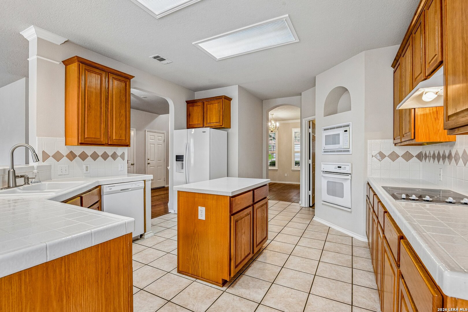 2430 Rogers Loop San Antonio TX 78258