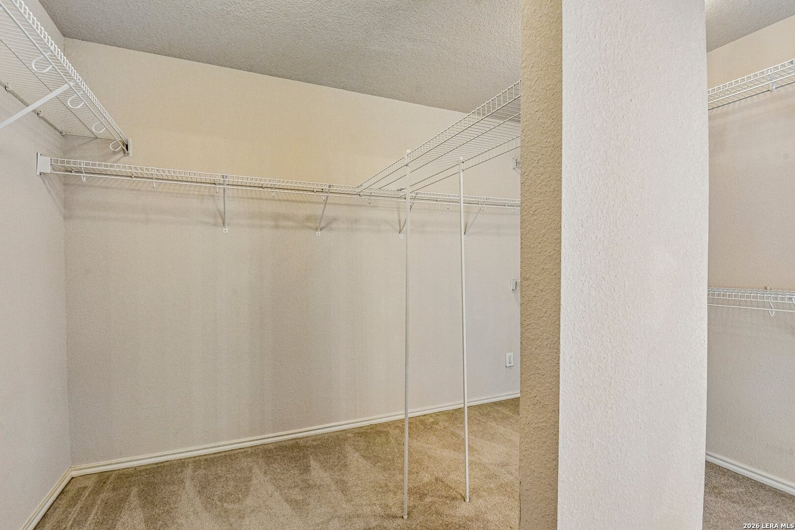 2430 Rogers Loop San Antonio TX 78258