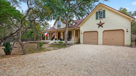1716 Phantom Rider Spring Branch TX 78070