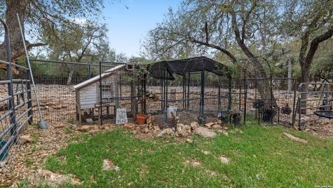 1716 Phantom Rider Spring Branch TX 78070