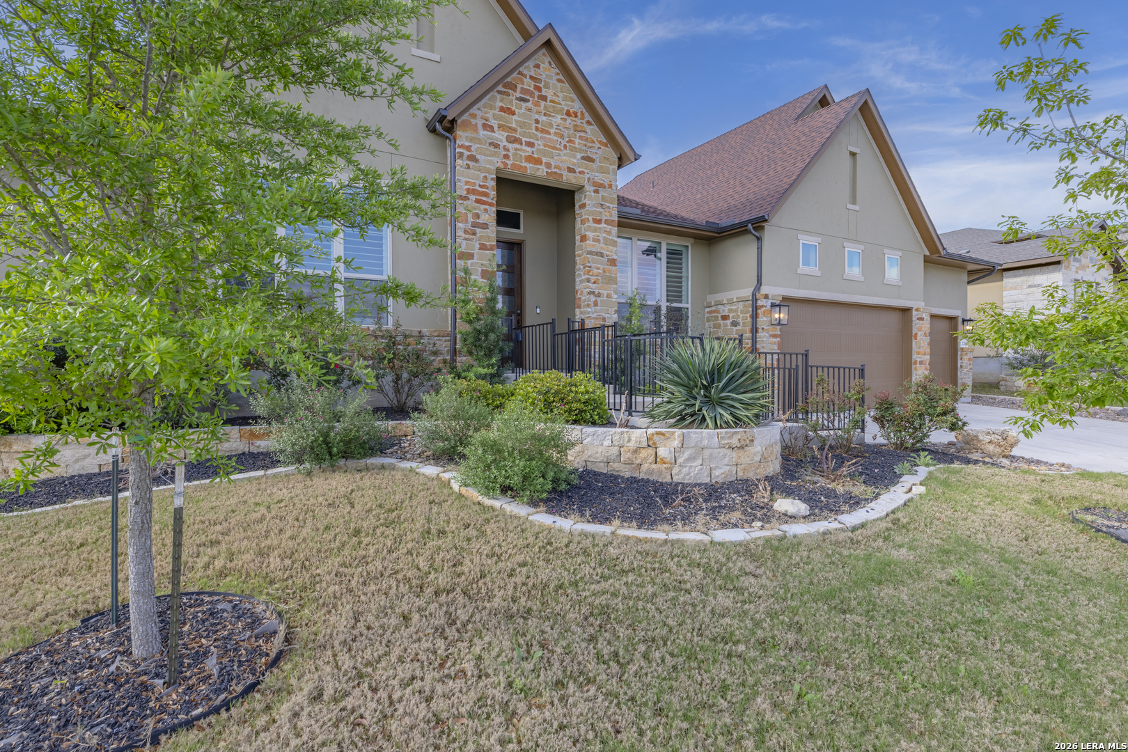 2206 Black Dog San Antonio TX 78260