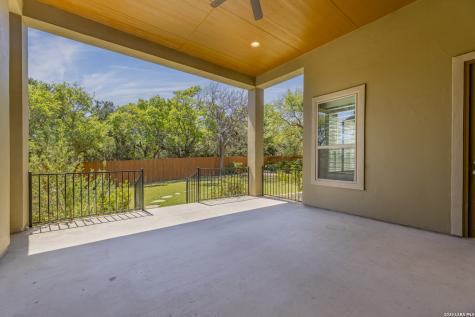 2206 Black Dog San Antonio TX 78260