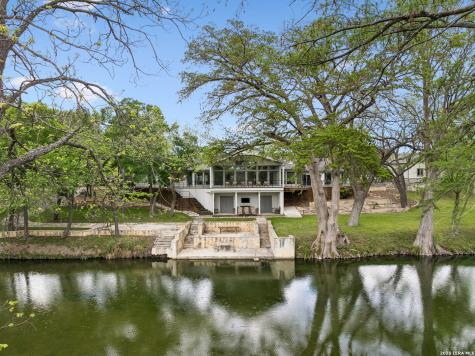 880 Center Point River Road Kerrville TX 78028