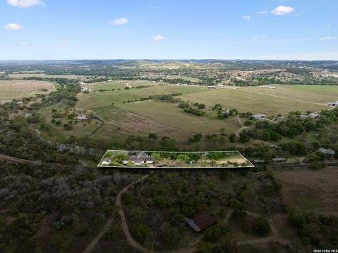 880 Center Point River Road Kerrville TX 78028