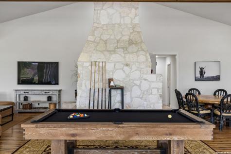 880 Center Point River Road Kerrville TX 78028