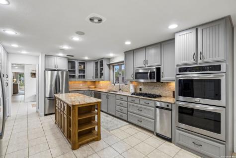 880 Center Point River Road Kerrville TX 78028
