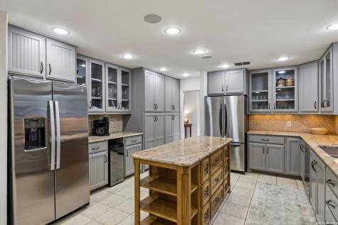 880 Center Point River Road Kerrville TX 78028