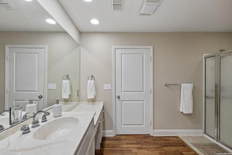 880 Center Point River Road Kerrville TX 78028
