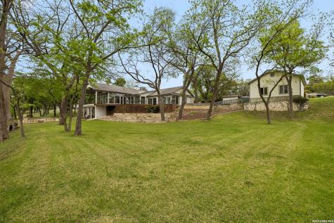 880 Center Point River Road Kerrville TX 78028