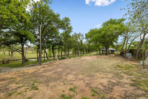 880 Center Point River Road Kerrville TX 78028