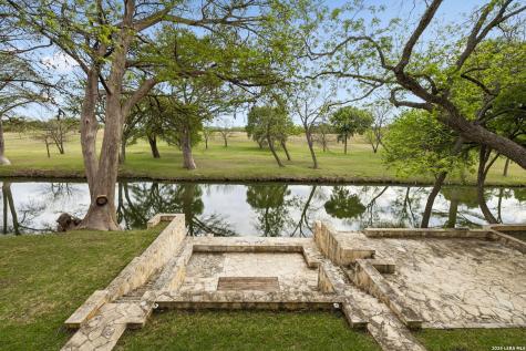 880 Center Point River Road Kerrville TX 78028